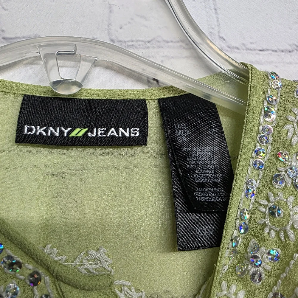 DKNY/ Green Sequin Embroidered Top - Picture 2 of 9